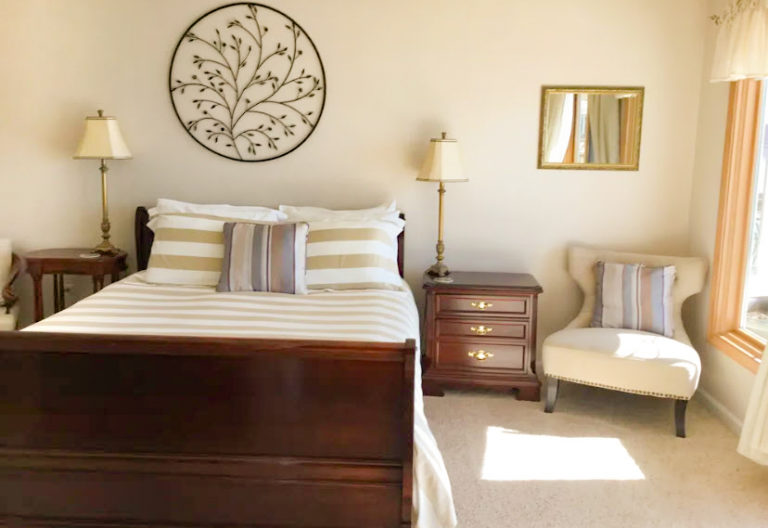 The Iris Room The Garden House Bed and Breakfast